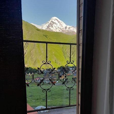 Mountain Flower Cottage Kazbegi Eksteriør billede