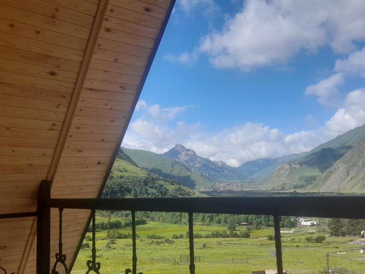 Mountain Flower Cottage Kazbegi Eksteriør billede